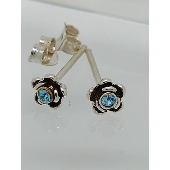 Vintage Estate Jewelry NOS .925 Sterling Silver Sky Blue Rose Crystal Earrings - Picture 2 of 11